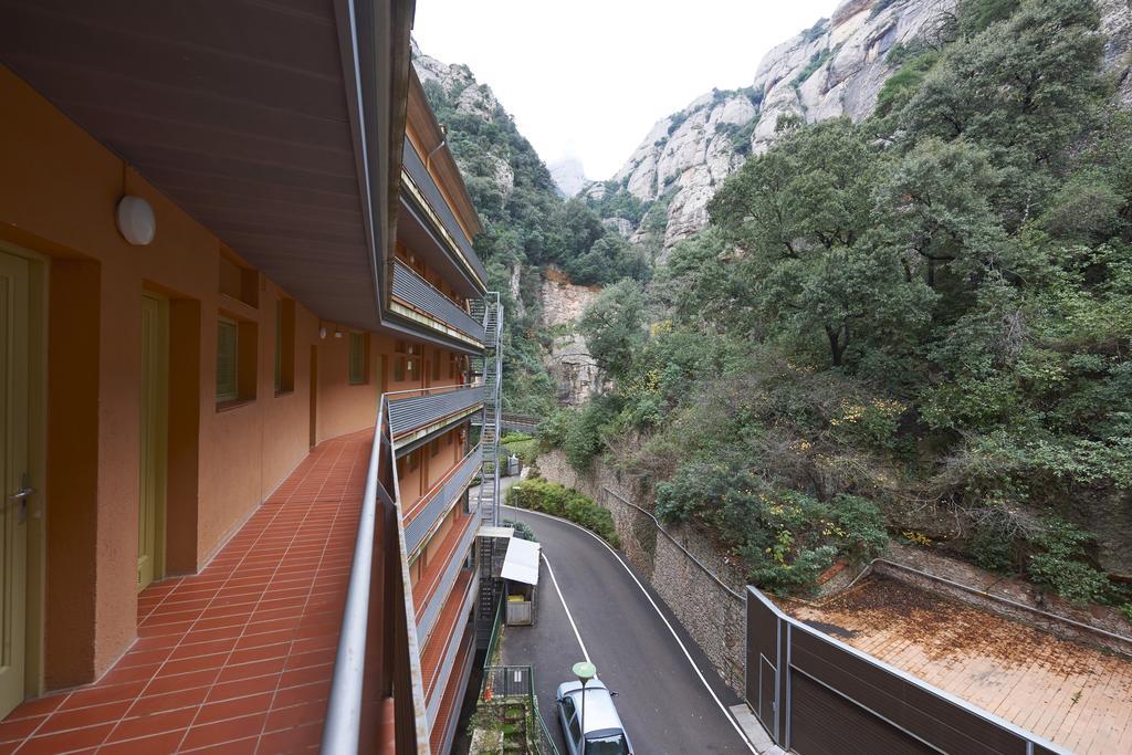 Apartamentos Montserrat Abat Marcet Exterior foto